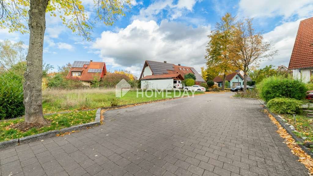 Immobilie in Puschendorf - Ruhig gelegenes Mehrfamilienhaus mit 3 WE, Gartenidylle und attraktivem Entwicklungspotenzial - Bild 4