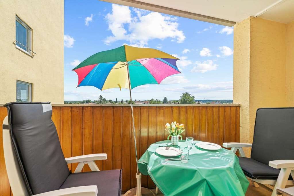 Immobilie in Bad Buchau - Wohnung zum Wohlfühlen – viel Licht & Weitblick - Bild 2