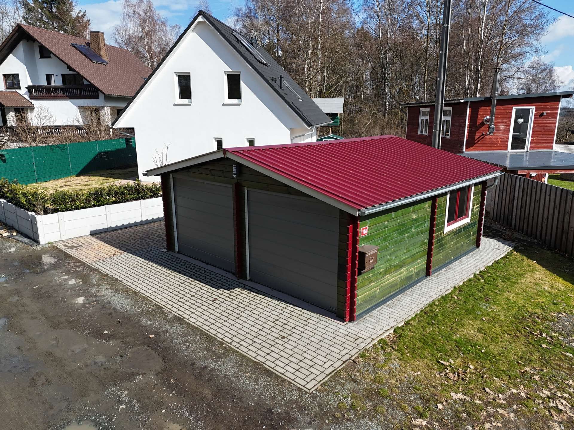 Immobilie in Bad Brambach - Modernes Einfamilienhaus mit Kamin, Garten & Garage in Bad Elster - Bild 2