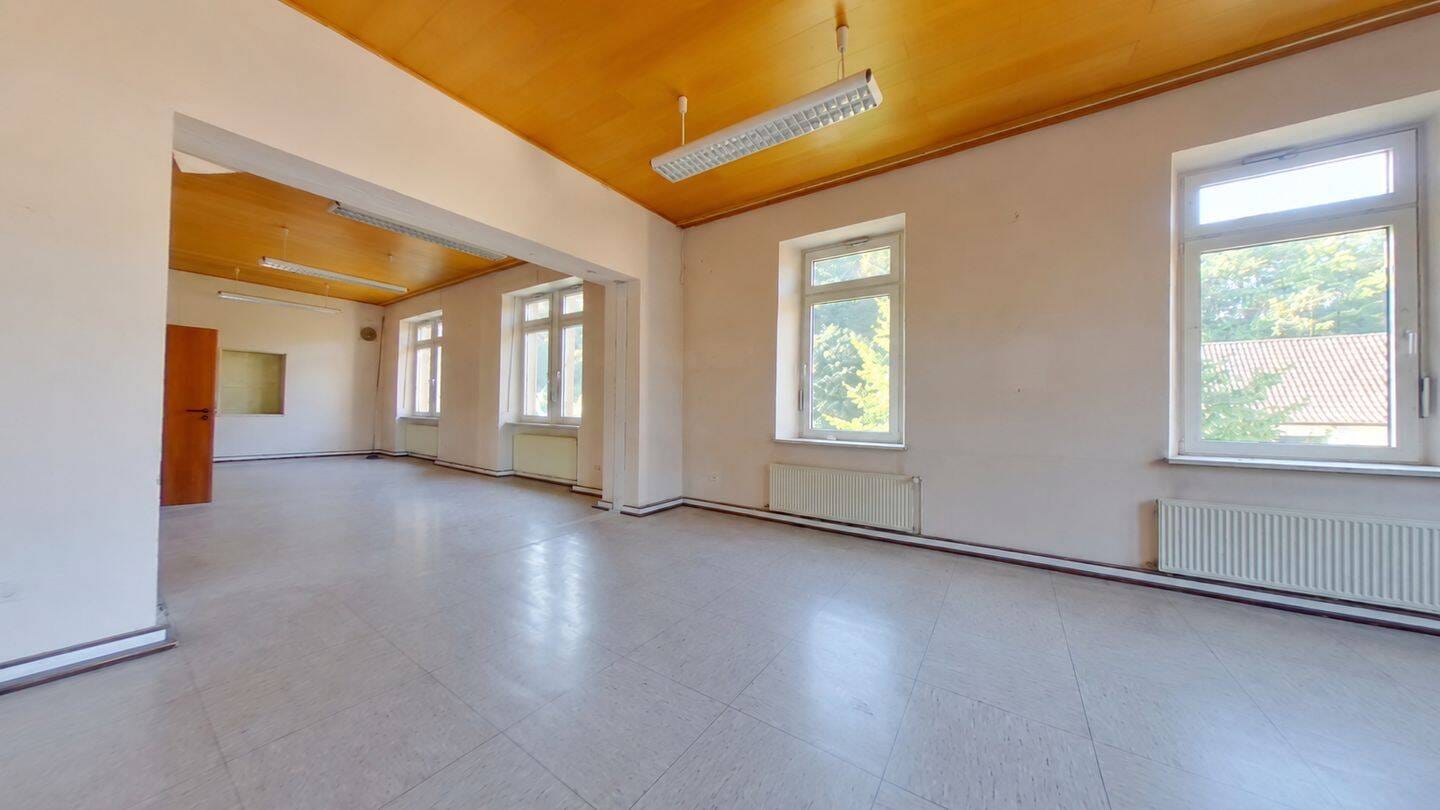 Immobilie in Winnweiler - Wohn- und Geschäftshaus mit bis zu 4 Wohneinheiten und familiär geführter Gaststätte - Bild 4