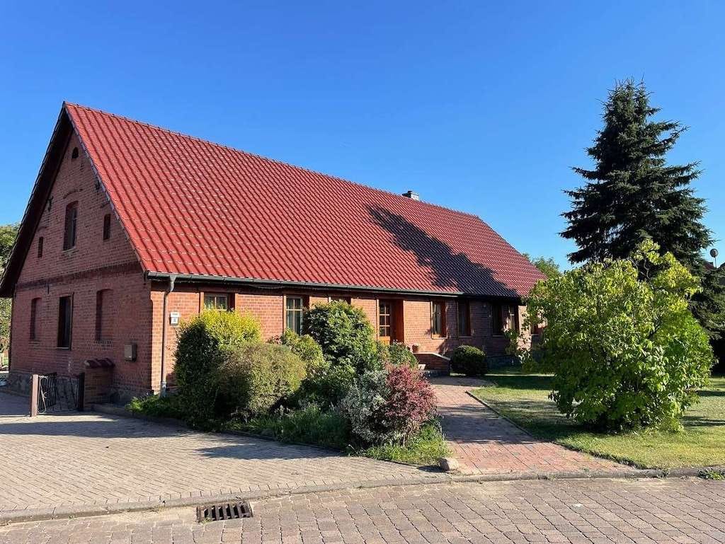 Immobilie in Putlitz - Zwischen HH & Berlin – Bauernhaus, Scheune, Teich, Streuobstwiese - Bild 0