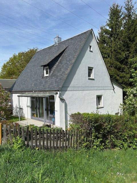 Immobilie in Frankenblick - Attraktives Einfamilienhaus in ruhiger, ländlicher Lage von Mengersgereuth-Hämmern - Bild 1