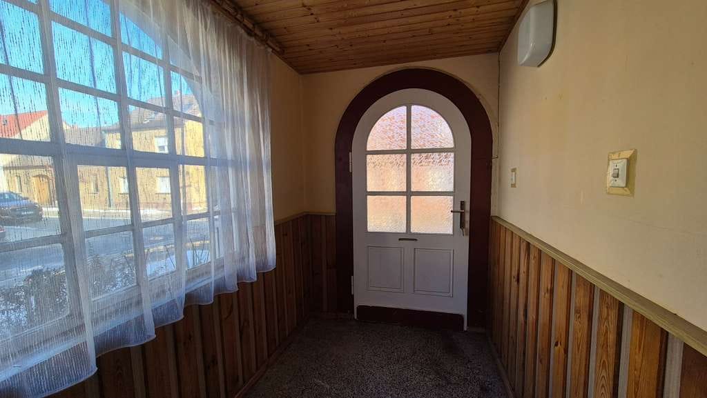 Immobilie in Zahna-Elster - Einfamilienwohnhaus mit Grundstück in Zahna , teilmodernisiert - zeitnah verfügbar - Bild 4