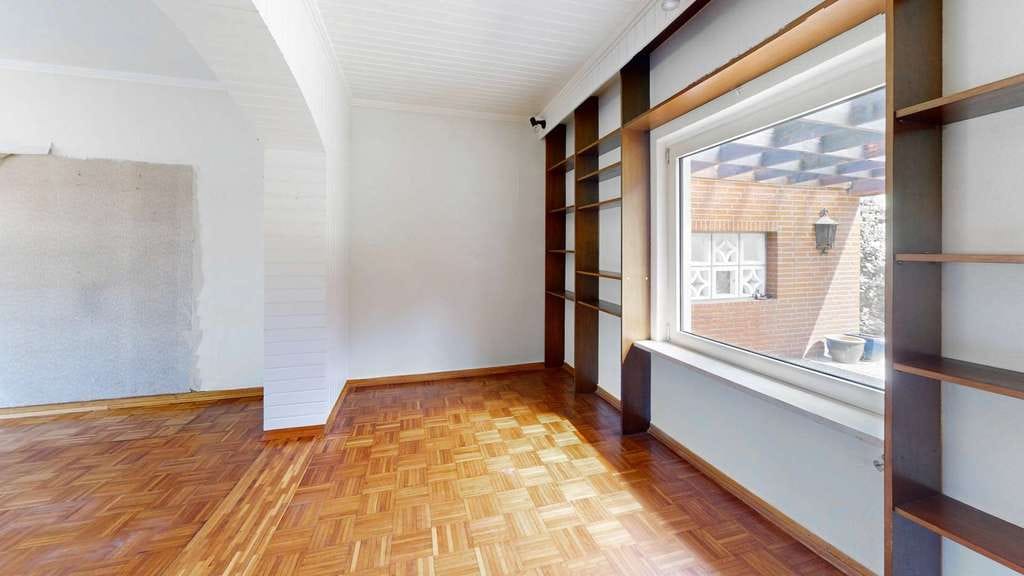 Immobilie in Wietze - Ruhig gelegenes Einfamilienhaus mit Potenzial und großzügigem Grundstück - Bild 3