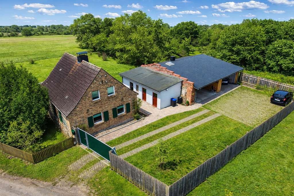 Immobilie in Dargun - Gemütliches Einfamilienhaus mit separatem Atelier an der Mecklenburger Seenplatte - Bild 4