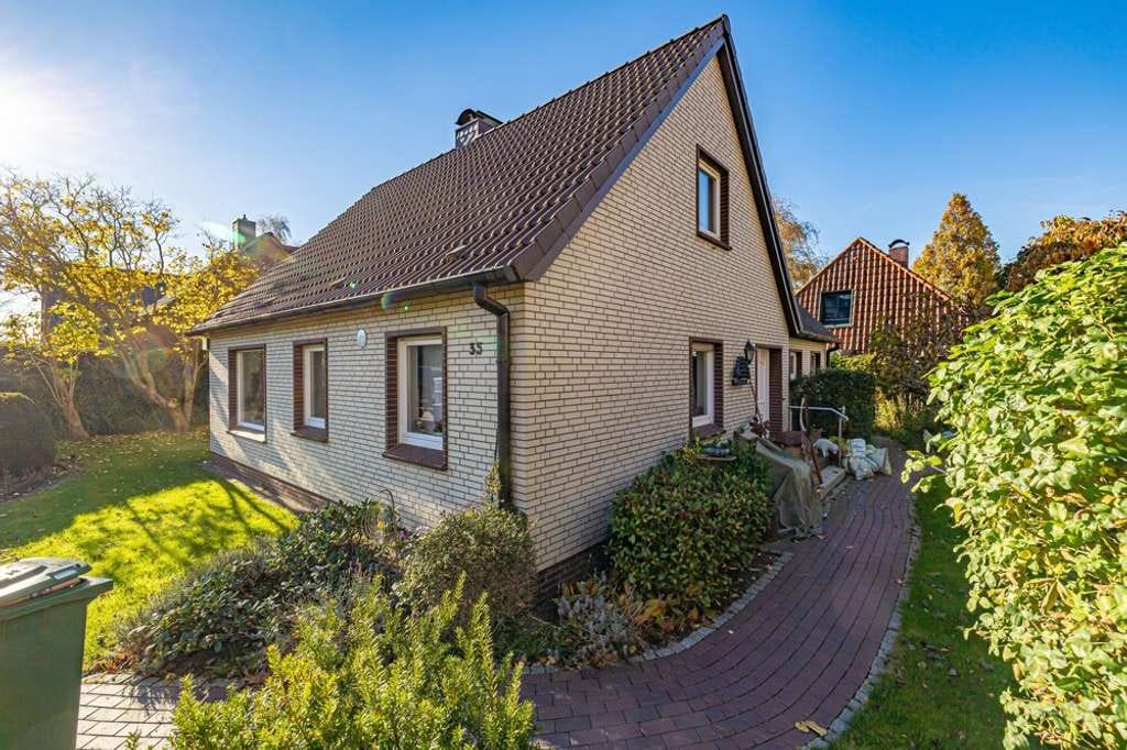 Immobilie in Heikendorf - Einfamilienhaus in ostseenaher Lage von Heikendorf - Bild 2