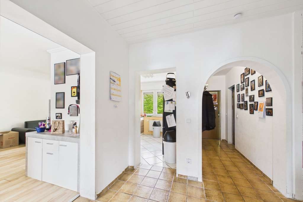 Immobilie in Bergkamen - Großzügige 3-Zimmer-Wohnung mit Balkon,Garage & Stellplatz - Bild 1