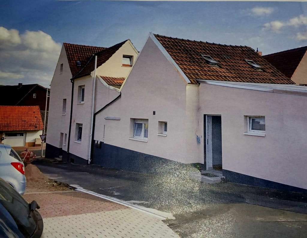 Immobilie in Heringen - Heringen, 3 Familienhaus - Bild 0