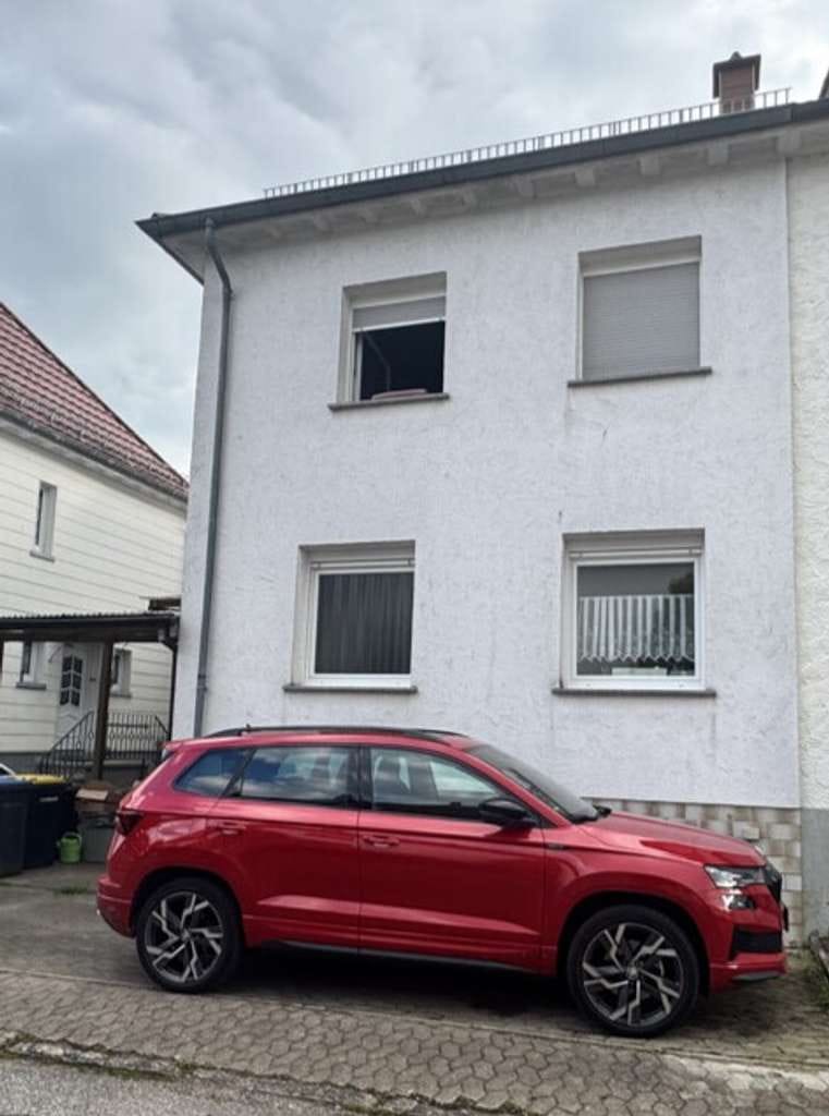 Immobilie in Blieskastel - Schöne, gepflegte Doppelhaushälfte in Blieskastel zum verkaufen Mit schönem Garten und Terrasse! - Bild 2
