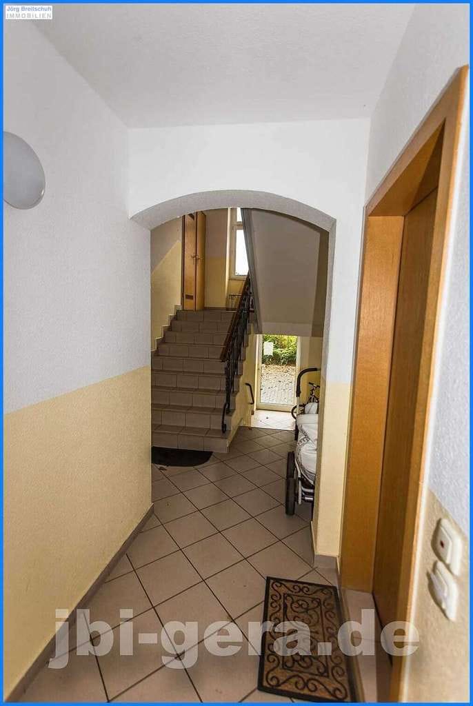 Immobilie in Gera - Mehrfamilienhaus mit Balkonen, Gartengrundstück in Gera-Debschwitz Energiewert 75,5 - Bild 3