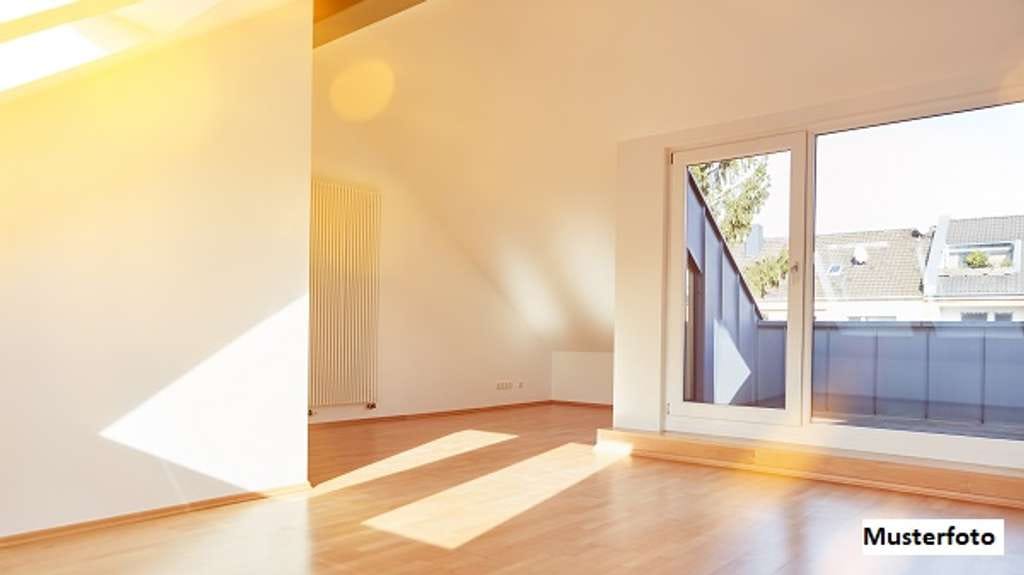 Immobilie in Neckarzimmern - Attraktive 2-Zimmer-Wohnung mit sonnigem Balkon & Parkplatz - Bild 0