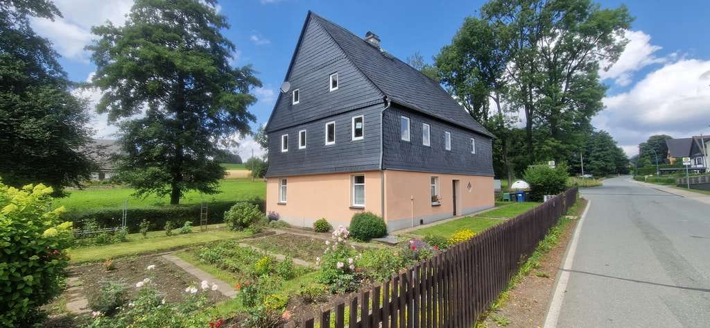 Immobilie in Zwönitz - ehemalige Dorfschule mit schönem Garten in Zwönitz OT Lenkersdorf - Bild 0