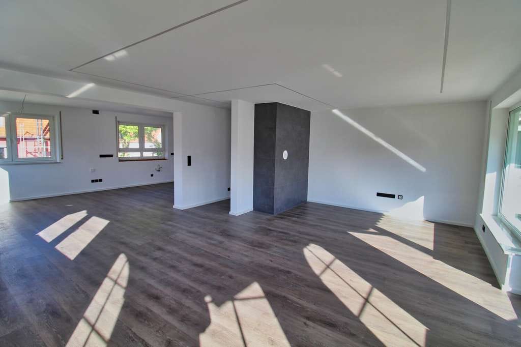 Immobilie in Waldstetten - Großzügige 4,5-Zi.-Maisonettewohnung mit Balkon und Garage! - Bild 3
