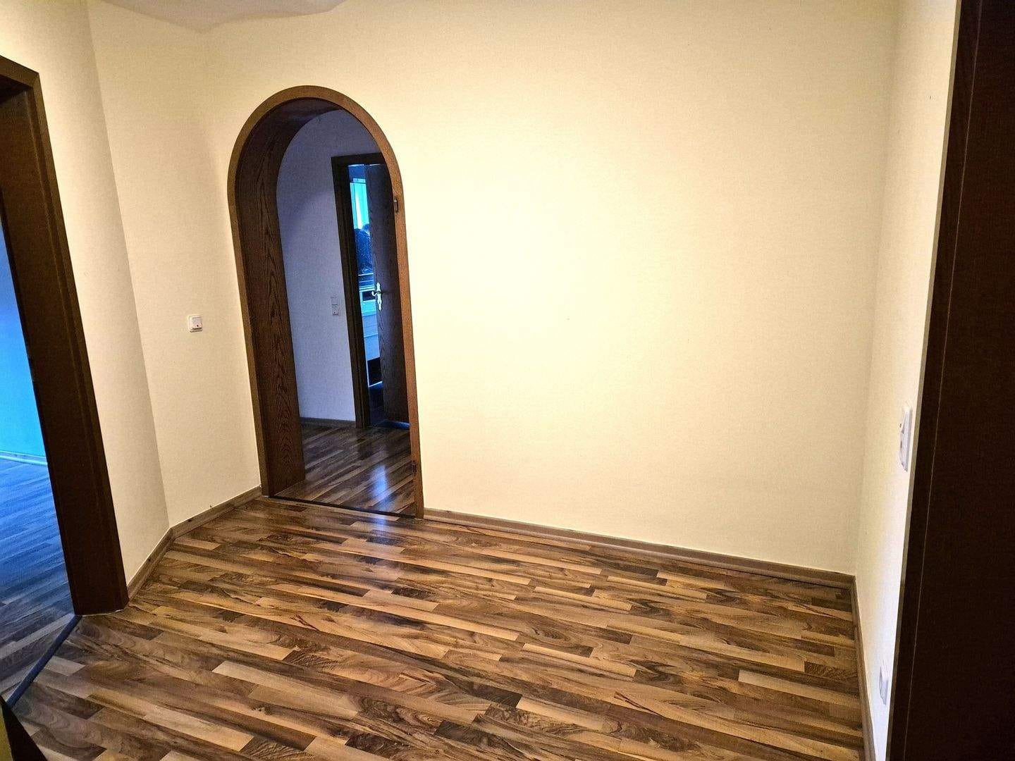 Immobilie in Marpingen - Großzügige EG-Wohnung in ansprechendem 3-Familienhaus - Bild 1