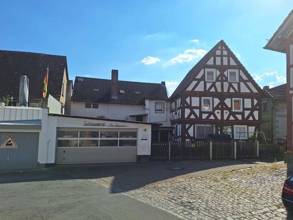 Immobilie in Rabenau - 1-Familien-Fachwerkhaus mit Scheune und Werkstatt in Rabenau - Londorf  - Bild 3