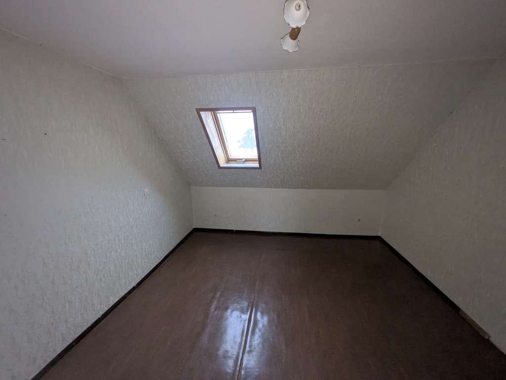 Immobilie in Callenberg - Doppelhaushälfte mit Garage und kleinem Garten in ländlicher Lage von Callenberg - Bild 4