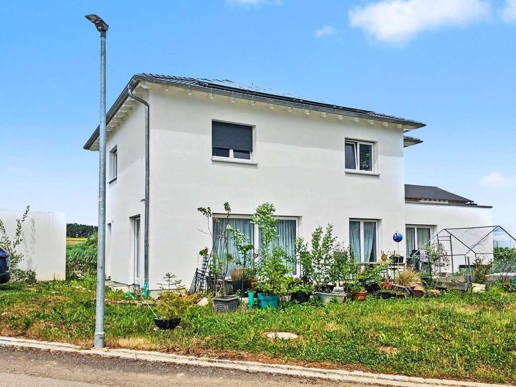 Immobilie in Altenmünster - Die Gelegenheit: perfektes Traumhaus sucht "Fertigstellung" in Altenmünster-Hennhofen - Bild 0