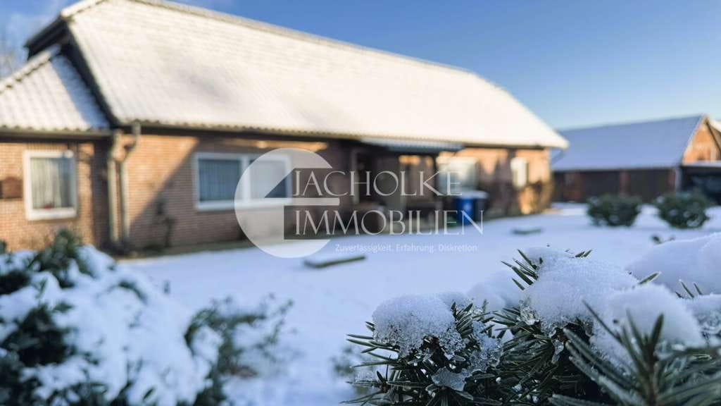 Immobilie in Clenze - Zwischen Tradition und Zukunft: Ebenerdiges Landhaus mit Nebengebäuden und großem Grundstück - Bild 0