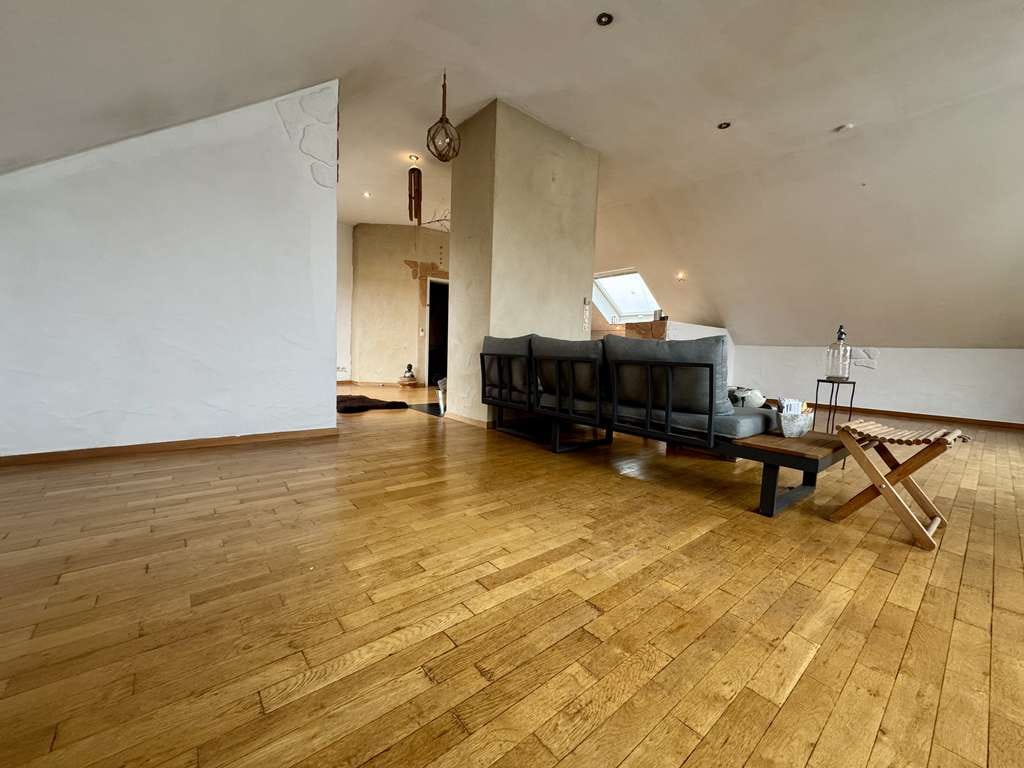 Immobilie in Püttlingen - Wunderschöne Wohnung in begehrter Wohnlage von Püttlingen - Bild 2