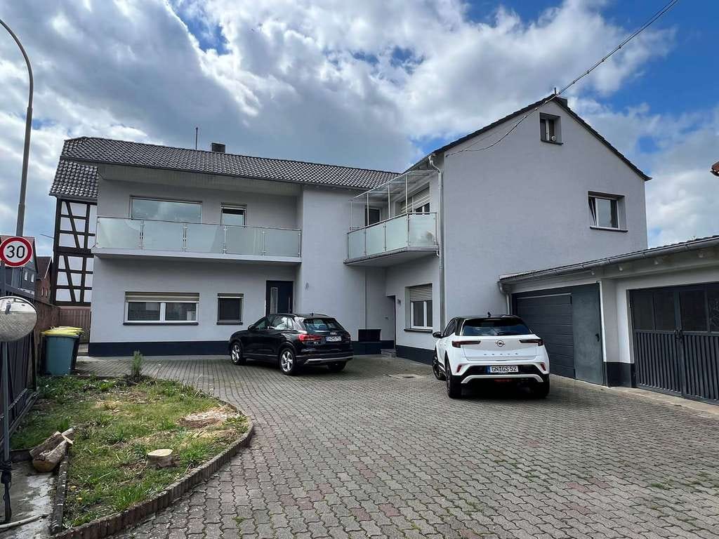 Immobilie in Hasselroth - ZWEI Häuser mit DREI Wohneinheiten in zentraler Ortslage – zum Preis von EINEM! - Bild 3