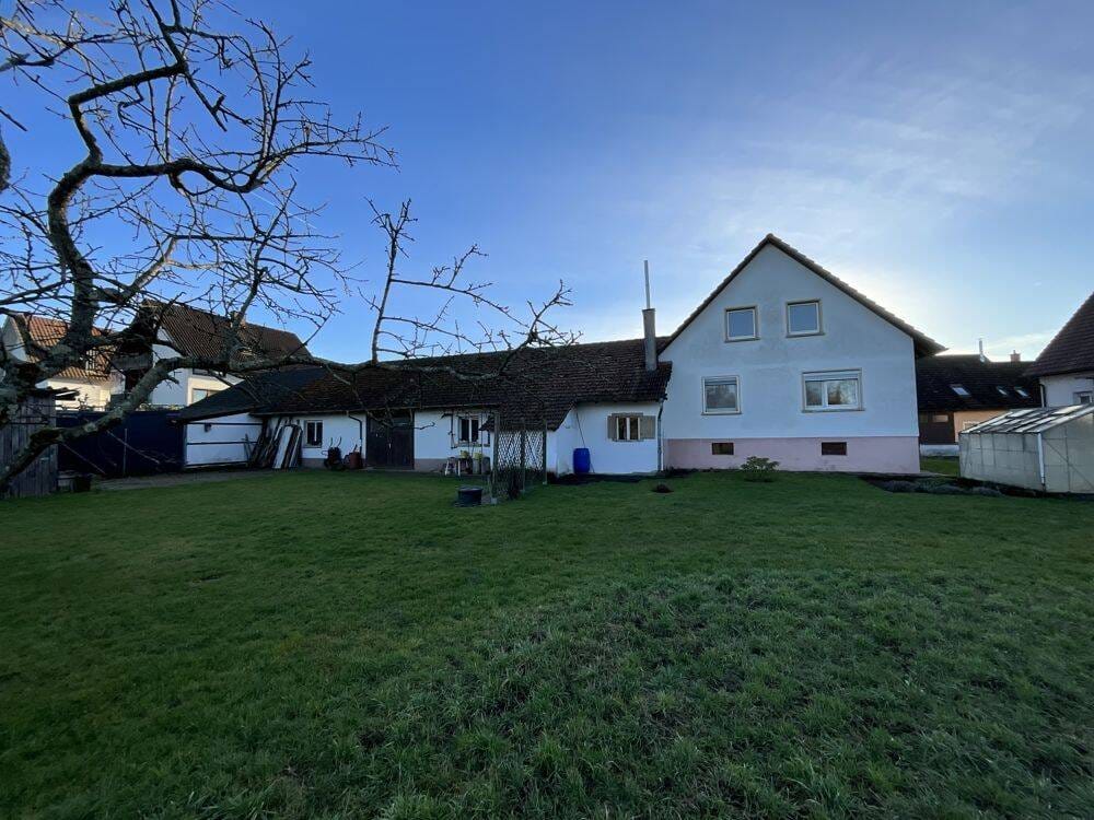 Immobilie in Schutterwald - ***Einfamilienhaus mit 4 Garagen auf großem Grundstück in Waldnähe in Schutterwald-Langhurst*** - Bild 4