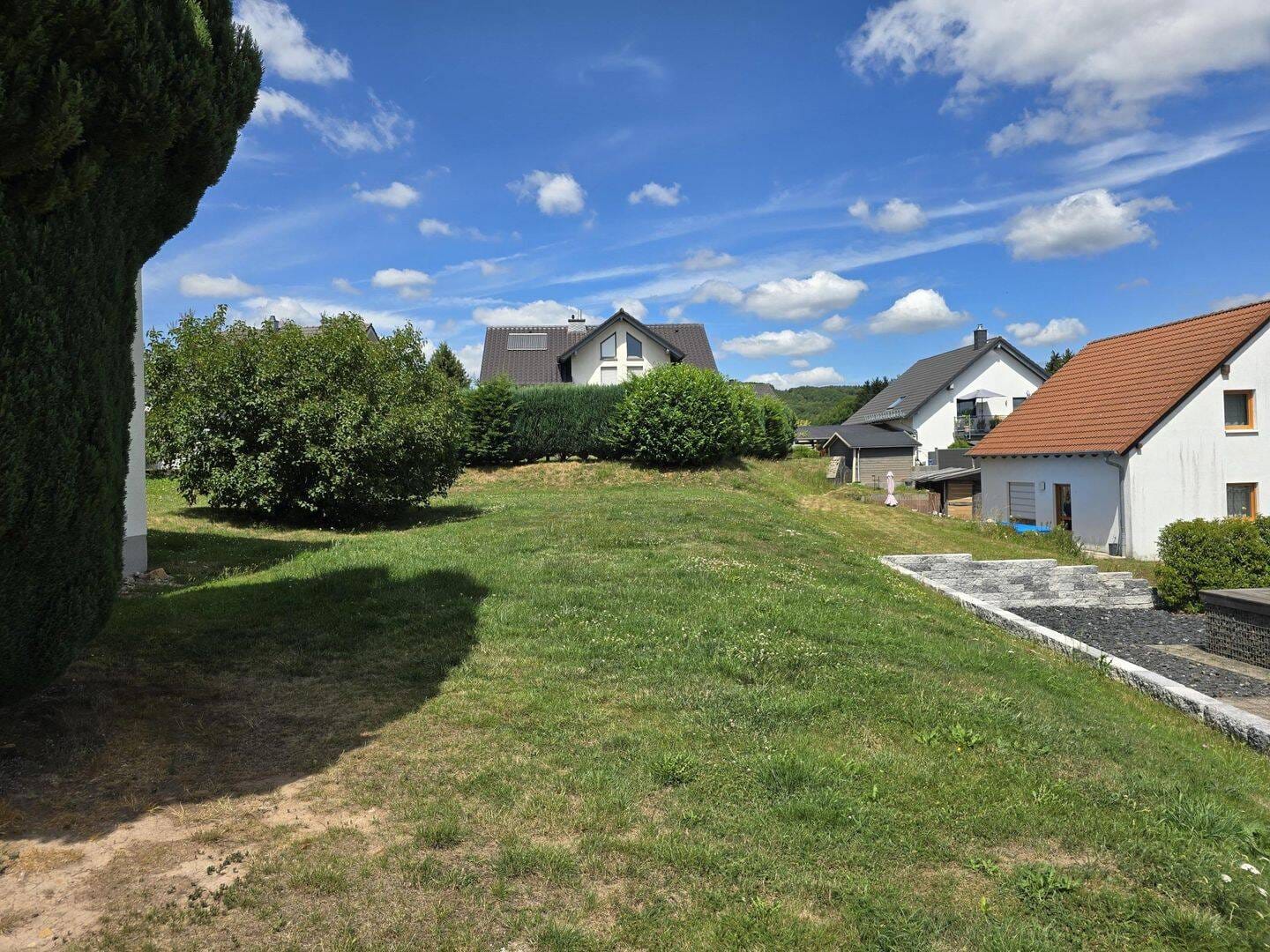 Immobilie in Nohfelden - Freistehendes, renoviertes Einfamilienhaus mit großem Grundstück in ruhiger Lage von Nohfelden-OT - Bild 3