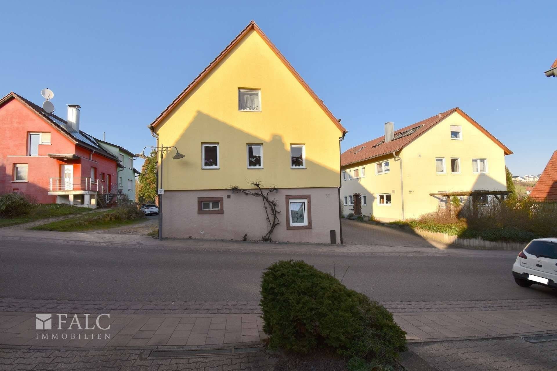Immobilie in Wiernsheim - Haus mit Pferdestall bzw. 2.Baufenster - Bild 3