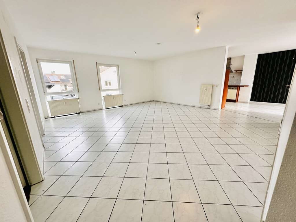Immobilie in Rülzheim - Helle 3-Zimmer-Wohnung in ruhiger Waldrandlage – ideal zum Wohnen & Investieren - Bild 1
