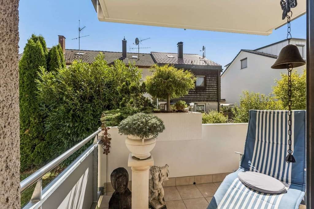 Immobilie in Wolfschlugen - Sonnige 2-Zi. Wohnung mit Süd/West Balkon - Bild 2