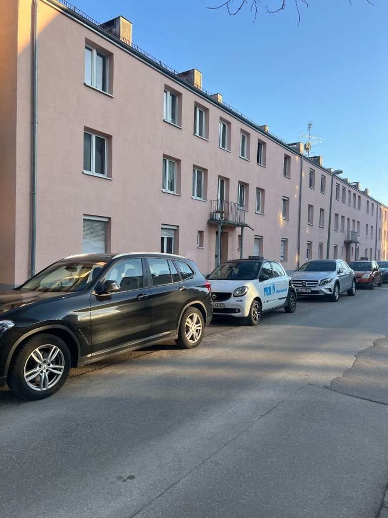 Immobilie in Augsburg - CityHome l 1,5-Zimmer-Wohnung mit Erbbaurecht – Augsburg-Bärenkeller - Bild 0