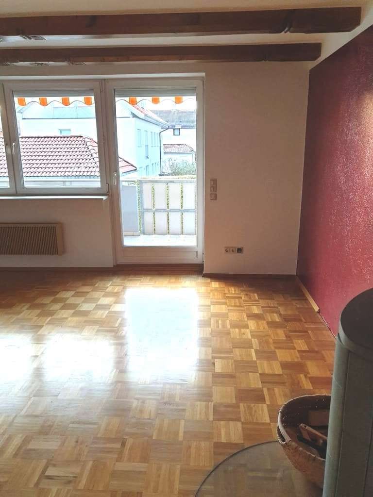 Immobilie in Penzberg - Ruhe und Geborgenheit im Penzberger Norden: 2,5-Zimmer-Wohnung im 1.Obergeschoss - Bild 3