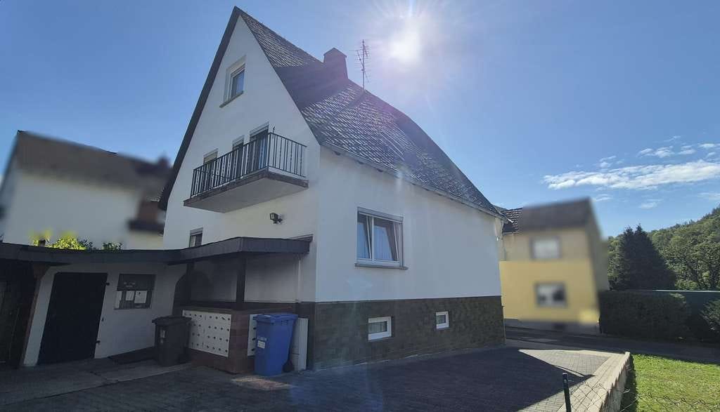 Immobilie in Weilburg - Einfamilienhaus in toller Lage mit schönem großen Gartenhaus - Bild 2