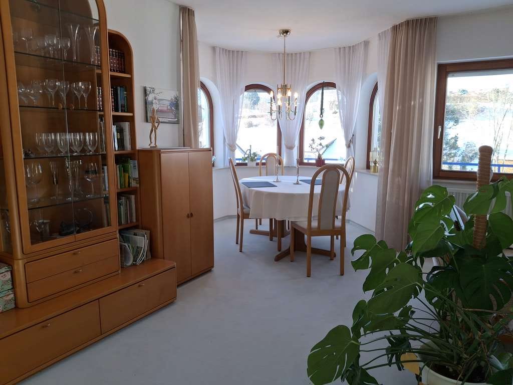 Immobilie in Westerheim - Großzügiges Einfamilienhaus in Westerheim - Bild 3