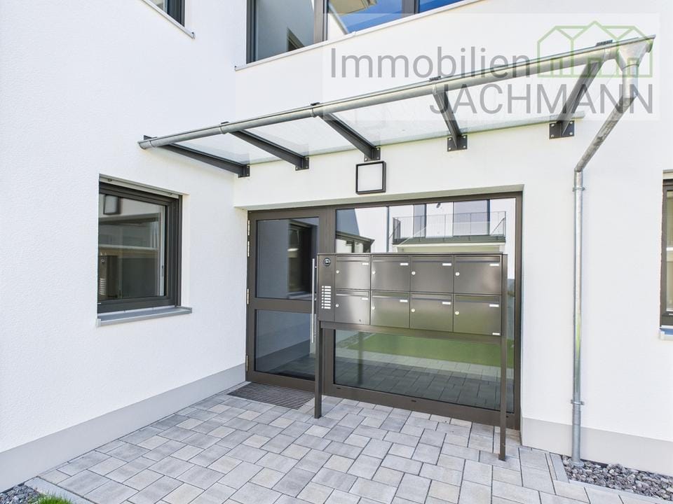Immobilie in Schwarzach - Großzügig & barrierefrei - Ihr komfortabler Rückzugsort mit großen Balkon und Tiefgarage - Bild 0