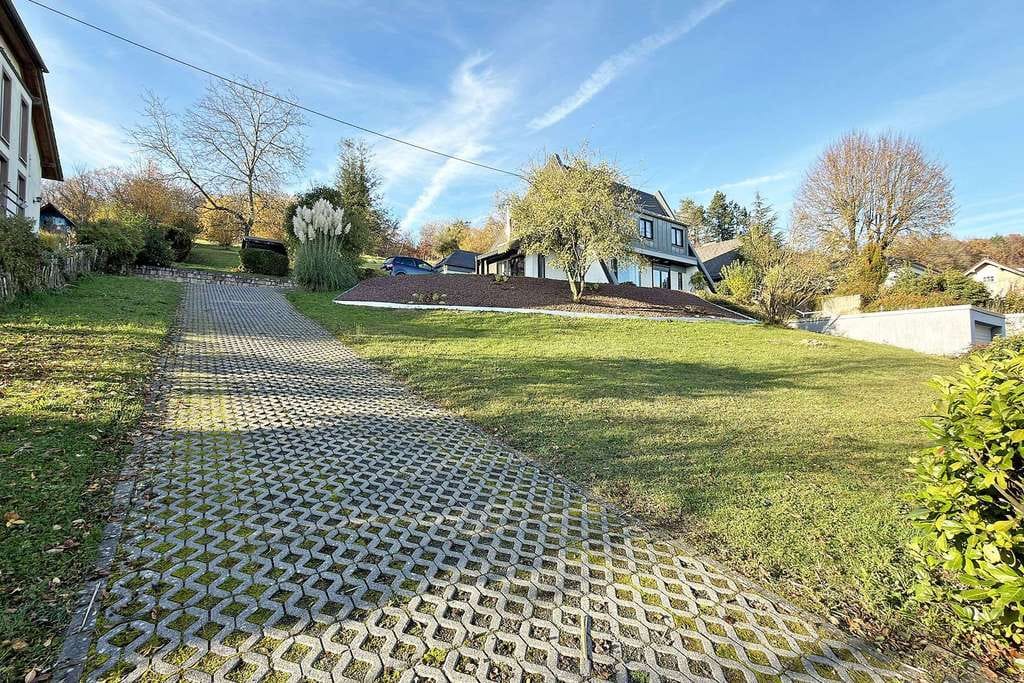 Immobilie in Newel - Newel-Beßlich: Architektenhaus mit separatem Gästehaus, Doppelgarage und weitläufigem Grundstück. - Bild 2