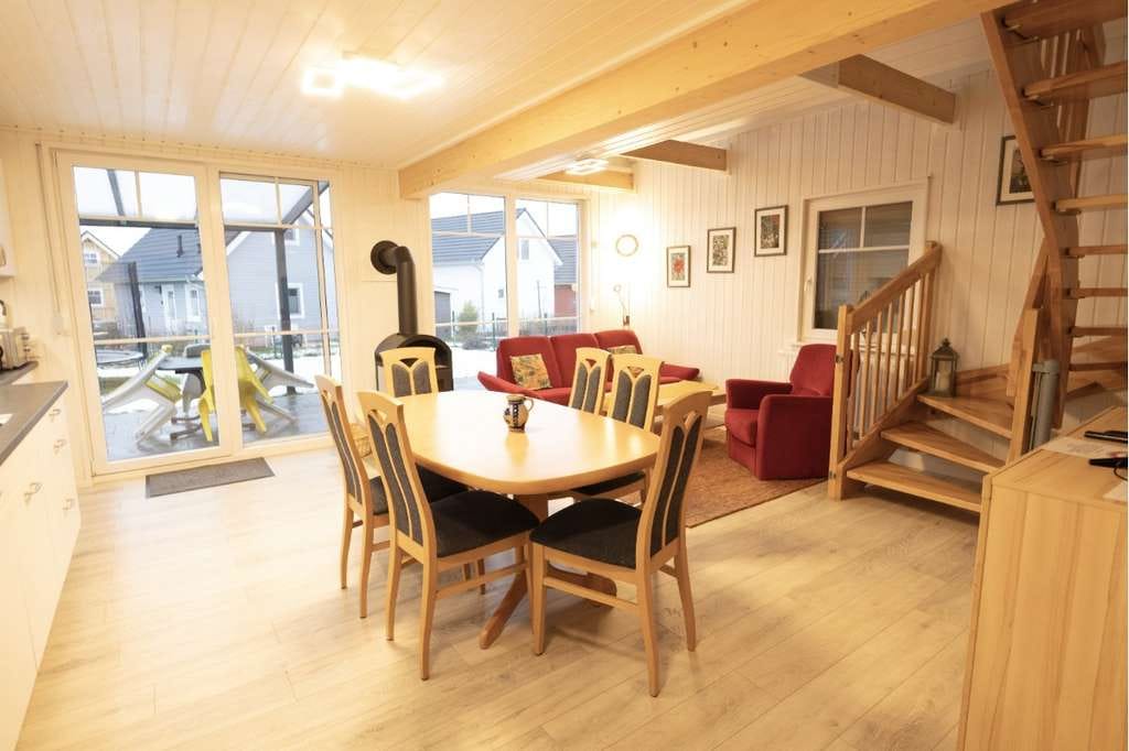 Immobilie in Wandlitz - Neuwertiges Ferienhaus Zerpenschleuse - Bild 2