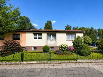 Immobilie in Osterburg (Altmark) - WOHNEN IN ENTSPANNTER NACHBARSCHAFT - Bild 0