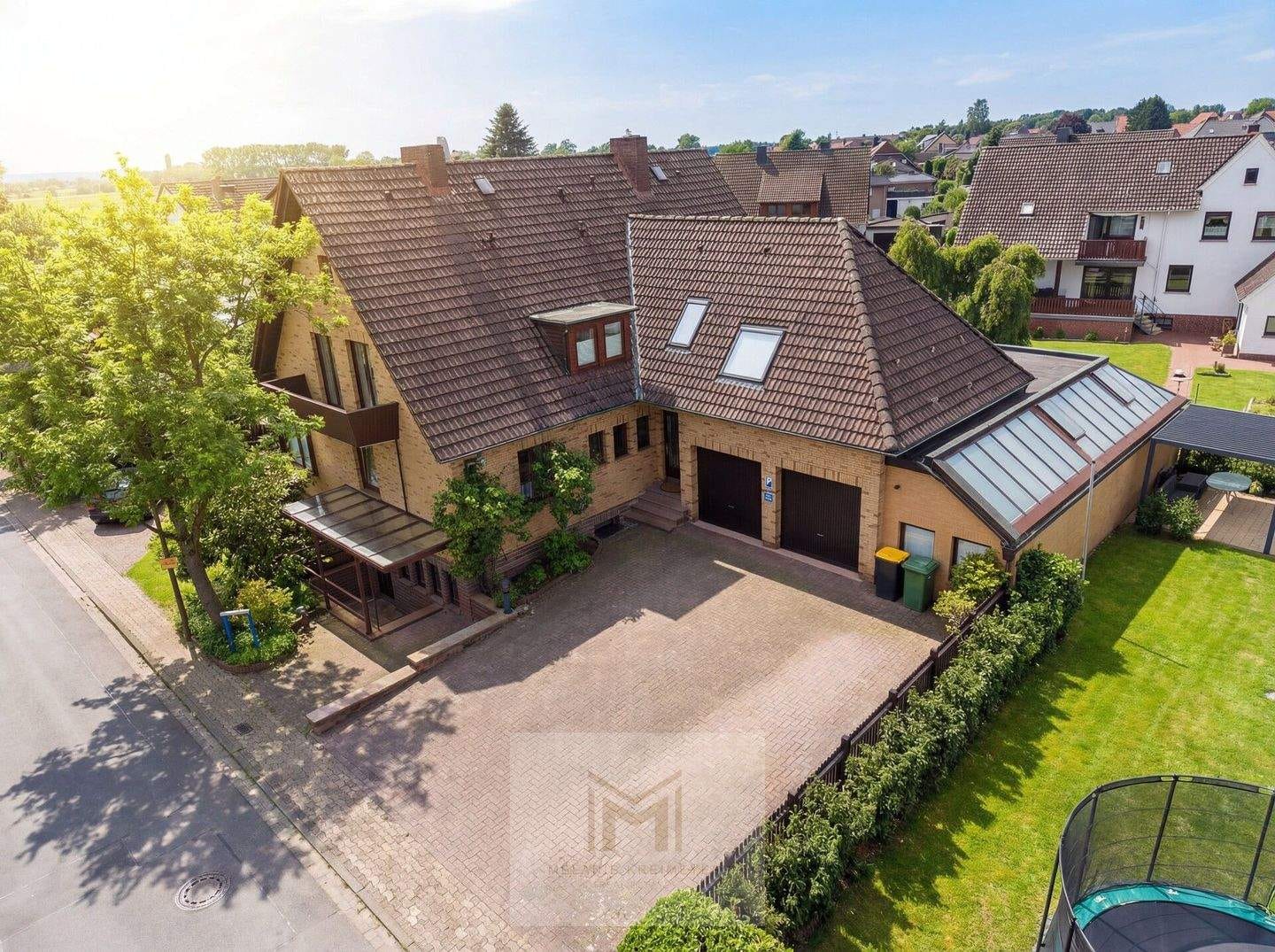 Immobilie in Helpsen - Melanie Kreimeyer präsentiert:  Nicht gebaut, sondern geliebt: Ein außergewöhnliches Zuhause in Helpsen - Bild 0