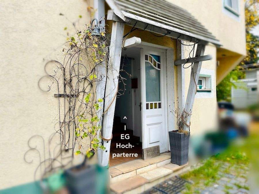Immobilie in Steinbach - Gross, grün, stilvoll - 8 Zimmer, 2 Bäder u. Fenster neu, Terrassen - Bild 4