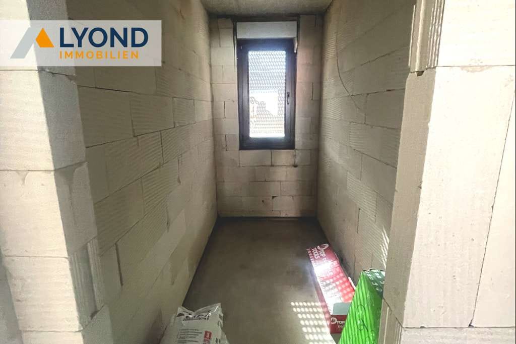 Immobilie in Brotterode-Trusetal - Attraktives Einfamilienhaus im Rohbau – Ihr persönliches Traumhaus zum Verwirklichen - Bild 2