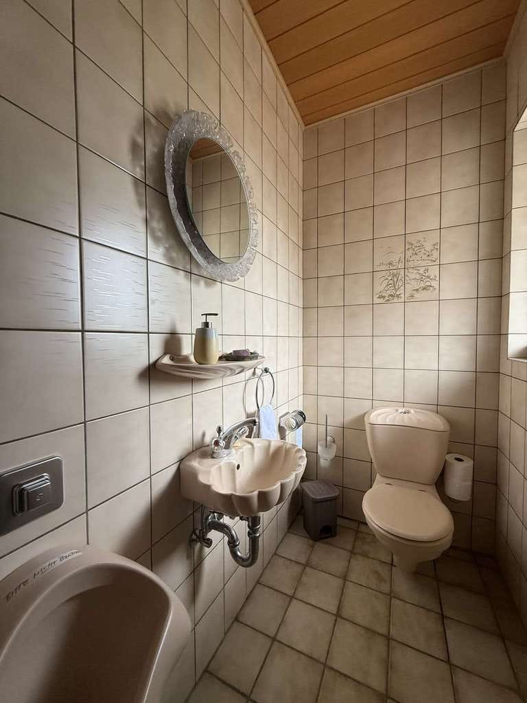 Immobilie in Merzenich - EFH mit Einliegerwohnung und schönem gepflegtem Garten - Bild 4