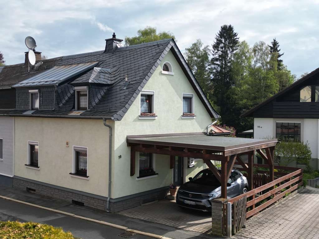 Immobilie in Selbitz - Gemütliches Eigenheim mit Wohlfühlcharakter - Bild 0