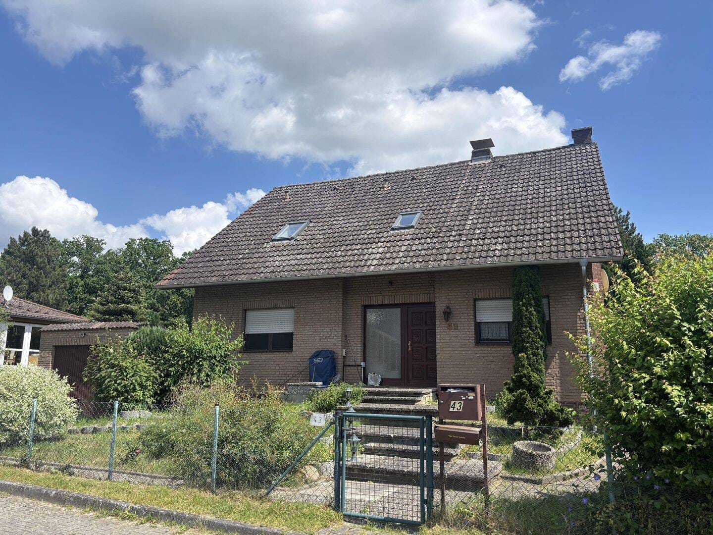 Immobilie in Lemgow - Wohnhaus mit Einliegerwohnung und Wintergarten - Bild 2
