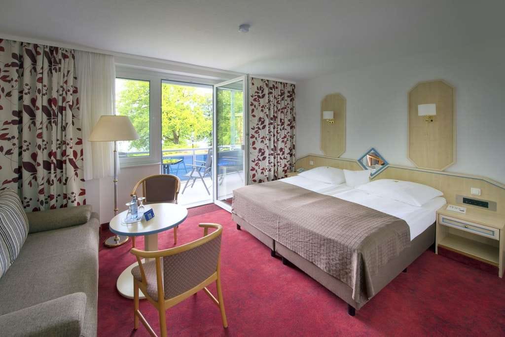 Immobilie in Lärz - Exklusives Wohnen am See: Stilvolles 1-Zimmer-Apartment mit direktem Wasserzugang in Lärz - Bild 2