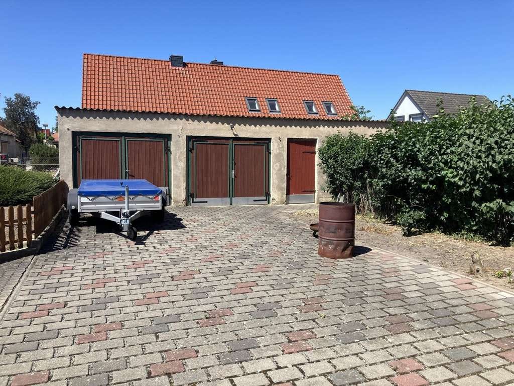 Immobilie in Haldensleben - Solides EFH mit großem Garten & Platz! - Bild 4