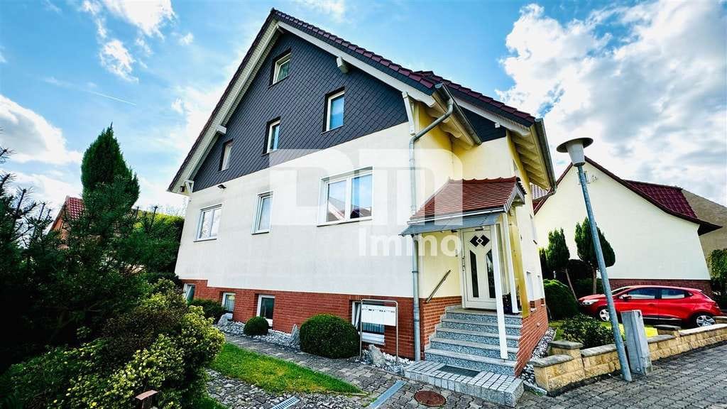 Immobilie in Breitenworbis - Schönes Mehrfamilienhaus geteilt nach WEG mit umfangreichen Nutzflächen und Traumgrundstück - Bild 0