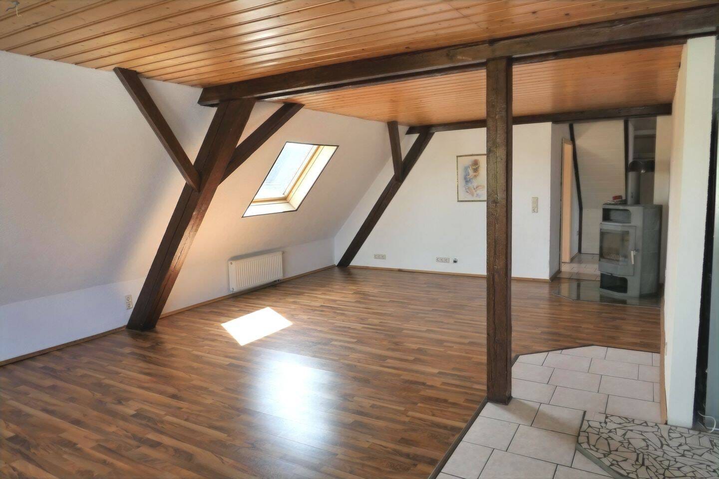 Immobilie in Tuningen - Gemütliche 4,5-Zimmer-DG-Wohnung + Zugabe in Tuningen - Bild 3