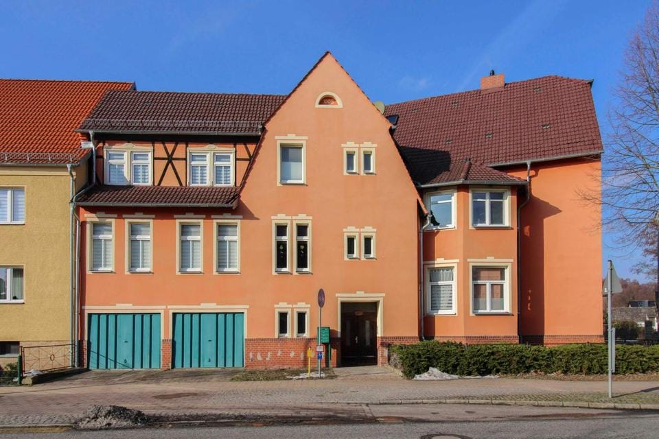 Immobilie in Treuenbrietzen - Attraktives MFH für Anleger: 4 WE, 2013 & 2021 modernisiert, attraktive und stabile Mieteinnahmen - Bild 0