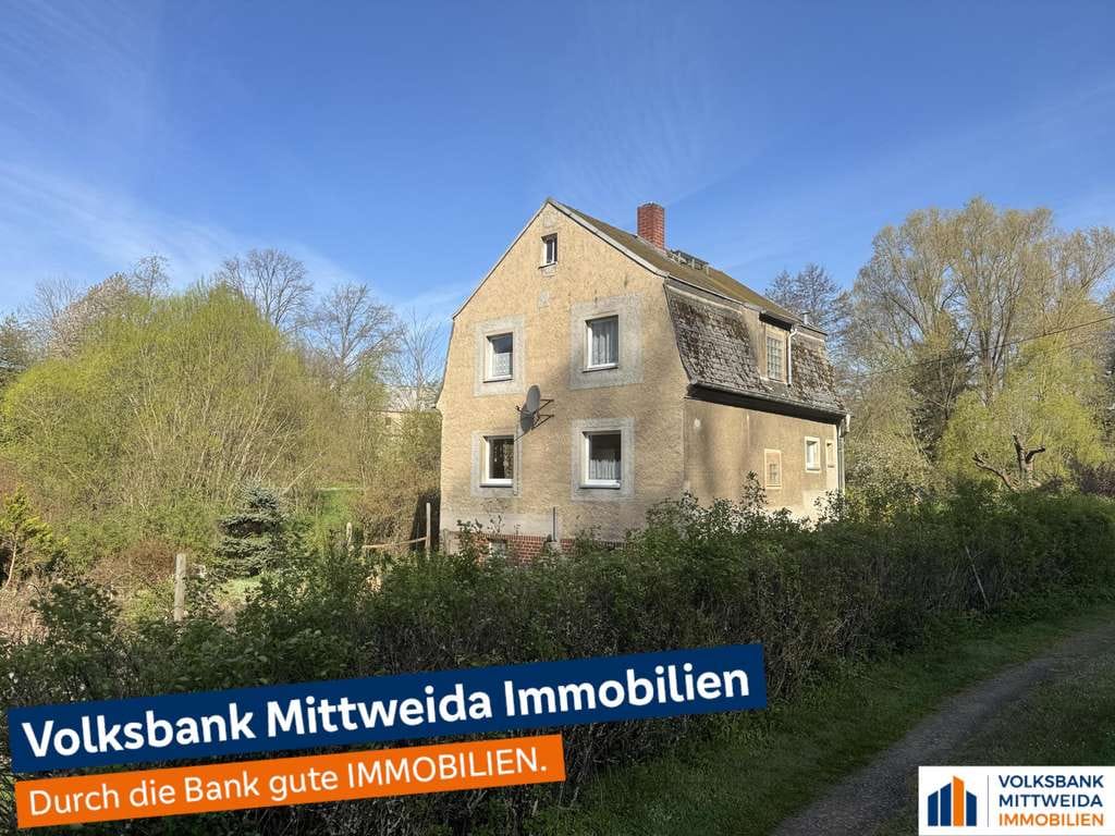 Immobilie in Hainichen - Einfamilienhaus mit großem Grundstück und Doppelgarage in ruhiger Lage!

 - Bild 2