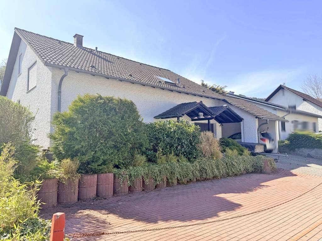 Immobilie in Lindenfels - Idyllisch gelegen: Einfamilienhaus mit sonnigem Wintergarten und viel Wohnqualität - Bild 3